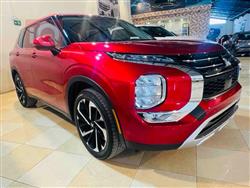 ميتسوبيشي اوتلاندر